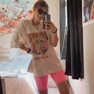 Medium hot pink aerie biker shorts